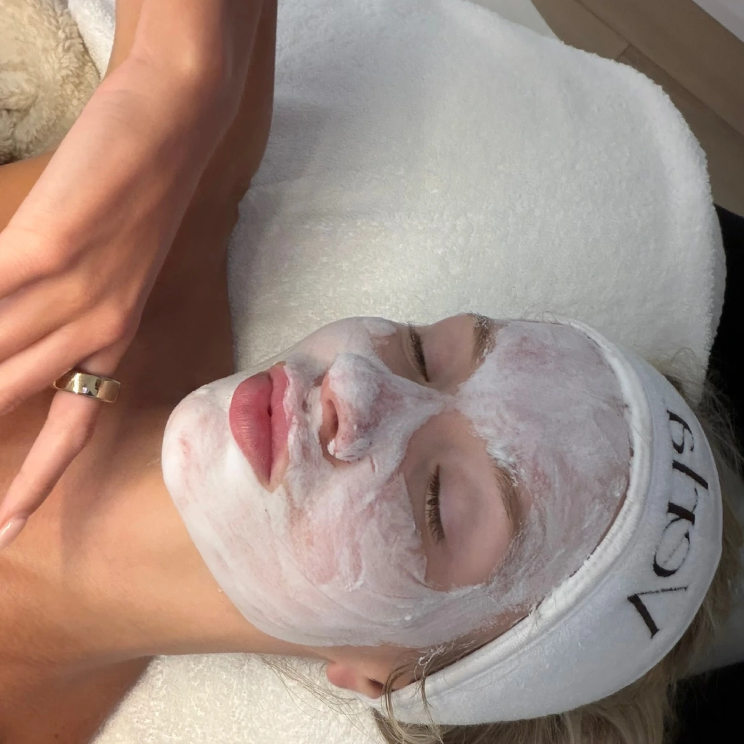 Customized Facials 3 Customise-Facial-Before-After-3